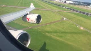 Takeoff A340 Surinam Airways with birdstrike [upl. by Brucie]