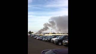 Roseville galleria mall on fire [upl. by Rickart341]