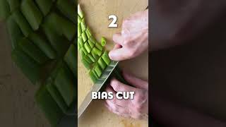 4 Ways to Cut Green Onions [upl. by Azil]