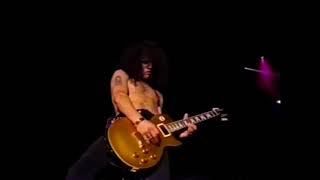 Sweet Child O Mine  Slash Solo  Tokyo 92 [upl. by Hanoy]