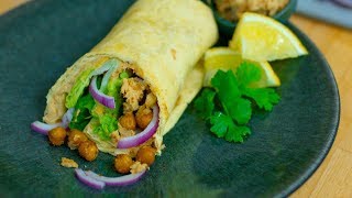 Zalmwrap  Crispy amp crunchy salmon wrap  minute videos  Chefs Sens  Video 22 [upl. by Oznarol]