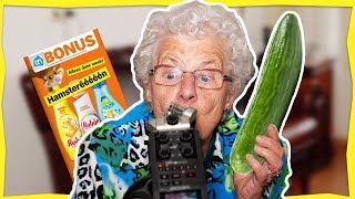 Oma Miep 84 gaat LOS met ASMR 😂 [upl. by Ennad]