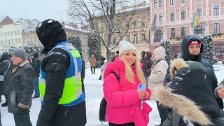 Львів 2024 колядники і вертепи на фестивалі Нова радість стала Lviv Christmas [upl. by Nadruoj65]