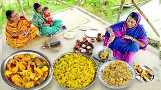 আজ ফুলকপি আর রুইমাছের ঝোল দিয়ে ভাত খেলাম সাথে মাছের ডিমদিয়ে লাউ রান্না আর কাকরোল ভর্তা [upl. by Raviv]