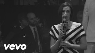 Hooverphonic  The World Is Mine Live With Orchestra [upl. by Chaffin]