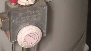 Natural gas water heater how does it work [upl. by Anirol]