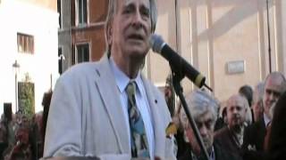 PIAZZA SAN SILVESTRO Inaugurazione VideoInterviste a DINO GASPERINI e FMOLLICONEwmv [upl. by Ateuqirne]