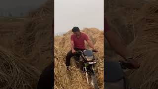 Yo k krdi ya bike k sath isna 😢😢 shortsvideo trendingshorts tochanking nishudashwal [upl. by Nnylyma138]