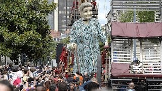 Les géants de la compagnie ROYAL de LUXE Nantes Perth Liverpool [upl. by Etteluap]