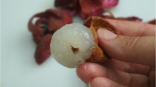 How to Peel a Lychee Nut Fruit [upl. by Anelrihs319]