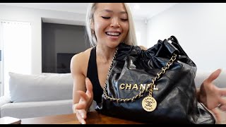 CHANEL 22 Whats in my bag  review  mod shots [upl. by Nonnel]