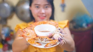 How To Cook Perfect Crabs  Shrimp And Squid [upl. by Eceela]