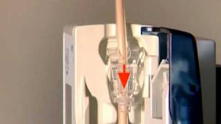 Fresenius Kabi Applix Smart INSTALLING THE GIVING SET [upl. by Wini978]