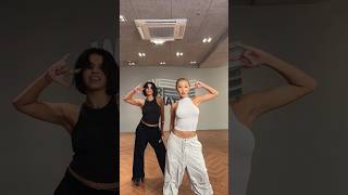 Its giving confident 💁‍♀️ w커스틴 화사 HWASA Kirsten 커스틴 O NA 나2409196pmKST PNATION 피네이션 [upl. by Hanni]