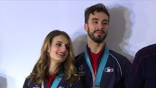 JO2018  Lor se dérobe sous les patins de Papadakis et Cizeron [upl. by Euqimod798]