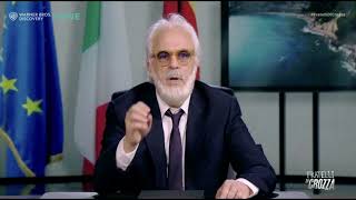 Crozza Briatore quotMa tu lo sai che LItalia al G7 la chiamano solo perchè ci sta il Twigaquot [upl. by Yt]