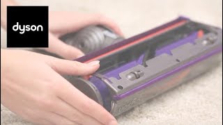 How to reset your Dyson Cyclone V10™ cordless vacuums cleaner head [upl. by Honorine]