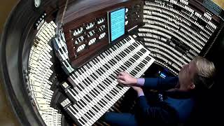 Organist Josh Stafford plays Bohemian Rhapsody on the largest pipe organ in the world [upl. by Nevet]