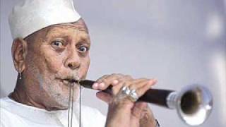 Raga Bhimpalasi Ustad Bismillah Khan Sehnai [upl. by Lampert]