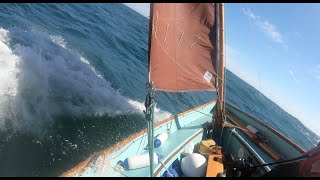 Drascombe Lugger quotLily Ellaquot Sailing with 2 reefs 1 reef and full sail [upl. by Leftwich]