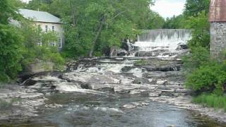 Rivières aux Trois Saumons et son moulin [upl. by Eetsim]