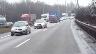 Autobahn Stehendes Auto auf linker Spur hinter Kurve 290212 DOKU [upl. by Powel757]