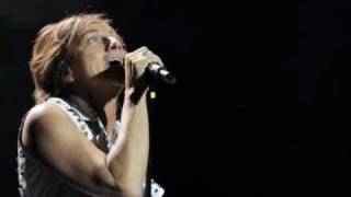 Gianna Nannini  Fotoromanza Live Amiche per lAbruzzo  San Siro HQ [upl. by Cavil]