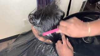 How to remove dandruff from the scalp easy How to remove seborrheic dermatitis [upl. by Launame367]