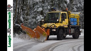 Mercedes Unimog U400  Snowplowing 2017 [upl. by Eseryt]