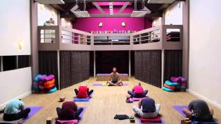 Diepe stretch van de adductoren  Yin Yoga  OPEN LEVEL  Alexander [upl. by Onairam]