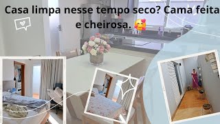 Difícil manter a casa limpa nessa época 😅💪 Troquei a roupa de cama Ficou lindo 🥰 [upl. by Gertrudis]