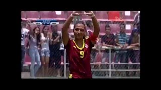 Gol de Deyna Castellanos Sudamericano Femenino Sub 17 [upl. by Ignatzia261]