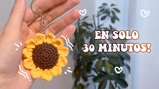 Llavero de Crochet con Forma de Girasol  Fácil y Rápido  Tutorial Paso a Paso [upl. by Schenck844]