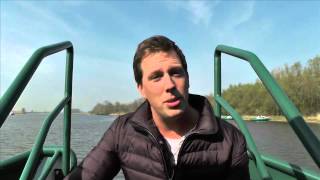 Freek Vonk ruimt de Biesbosch op [upl. by Emeline]