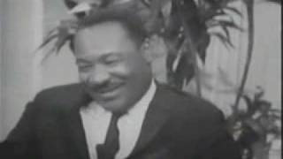 Dr Martin Luther King Jr Tells a Joke on quotThe Tonight Showquot from 1968 [upl. by Nealon]