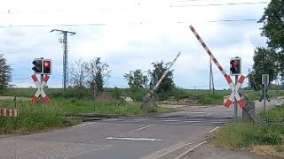 Bahnübergang Ochtmersleben [upl. by Nylear]