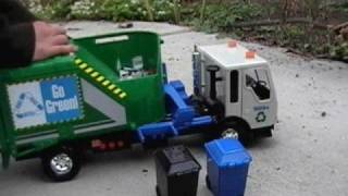 Tonka quotGo Greenquot Garbage Truck Review amp Demo [upl. by Artimed395]