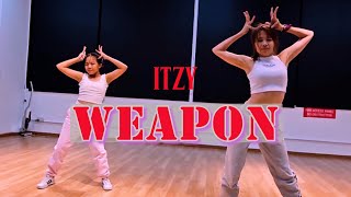 ITZY  WEAPON DANCE SINGAPORE [upl. by Treblig]