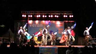 Ecuadorean traditional folk dance 4 [upl. by Rubie693]