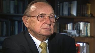 HansDietrich Genscher über die Wiedervereinigung und Helmut Kohl dbatedeInterview [upl. by Acinomad693]