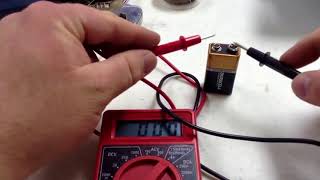 Check how much charge is still in a battery using centech harbor freight digital multimeter [upl. by Esorlatsyrc42]