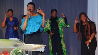 Il est bon de louer Dieu by Dorcas kaja cover by Hosanna Choir [upl. by Naget111]