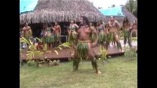 Danse haka des îles Marquises [upl. by Itsrejk]