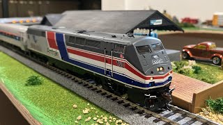 Review Athearn Genesis Amtrak P42DC 160 Pepsi Can Dash 8 Phase III 50th Anniversary [upl. by Kissner]