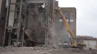 Cat 5110B HRD 88 high reach demolition excavator with 88 meter demolition boom [upl. by Atte]