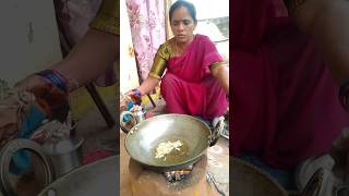 ఉసిరికాయ నిల్వ పచ్చడి usirikaya pachadi in telugu telaganavontallu simple tasty food [upl. by Airdnaxila]