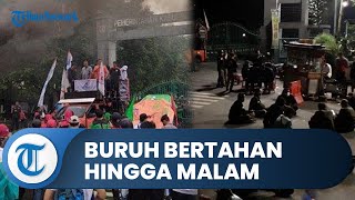 Bogor Hari Ini Usulkan Kenaikan UMK 10 Persen Demo Buruh Bermalam di Depan Disnaker [upl. by Emilee]