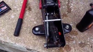 How to add or change Hydraulic fluid on Floor Jack [upl. by Carlstrom]