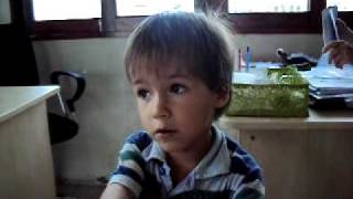 3 yearold bilingual child switching between English and Portuguese [upl. by Alberta131]