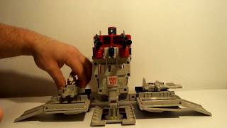 G1G2 POWERMASTER OPTIMUS PRIME WITH HIQ TRANSFORMERS ACTION FIGURE TOY REVIEW [upl. by Sakiv]